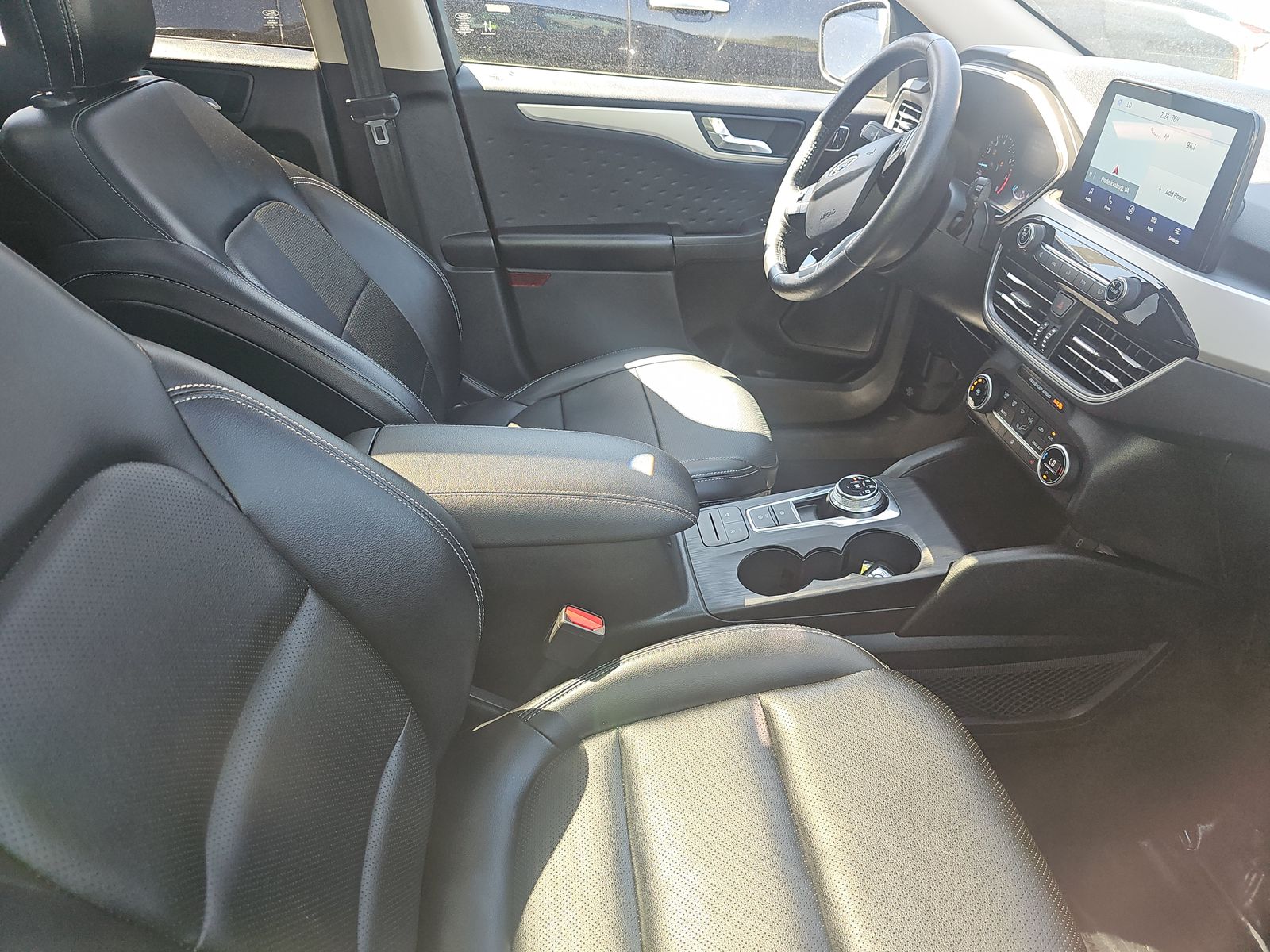 FORD ESCAPE - 9