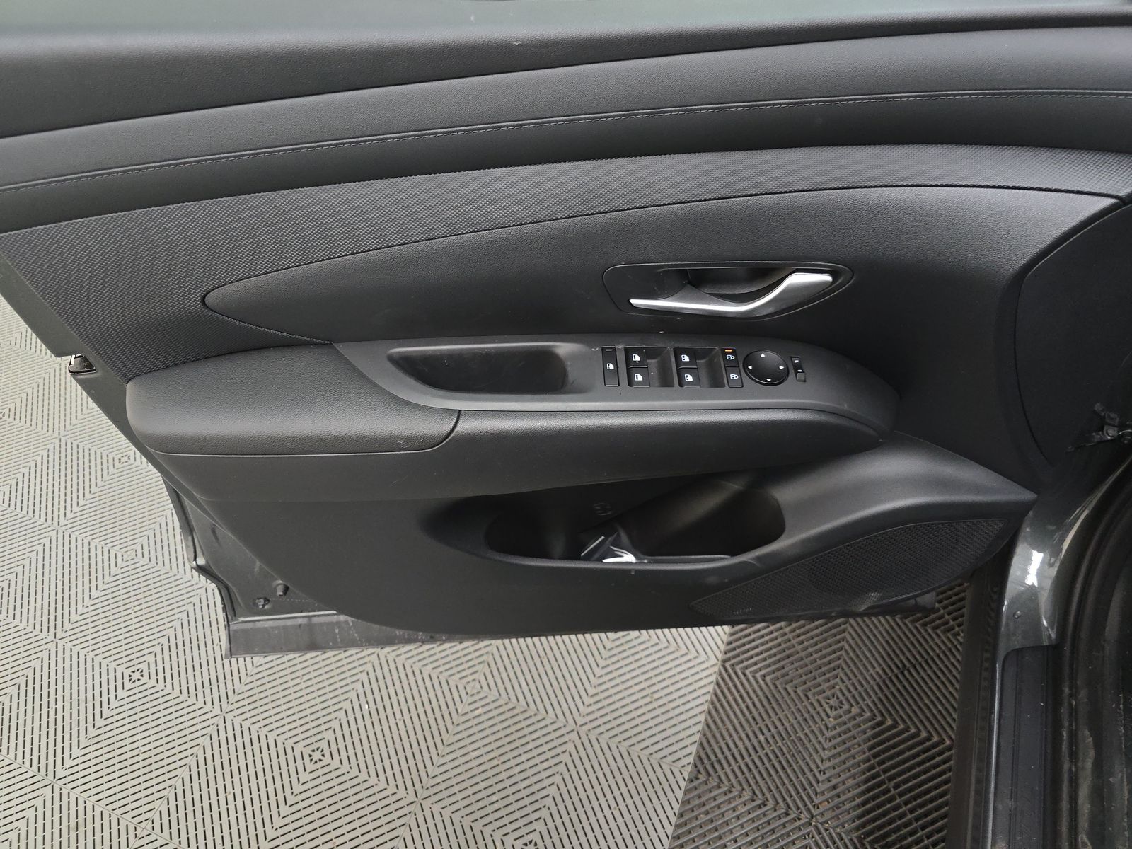 HYUNDAI UNKNOWN - 10