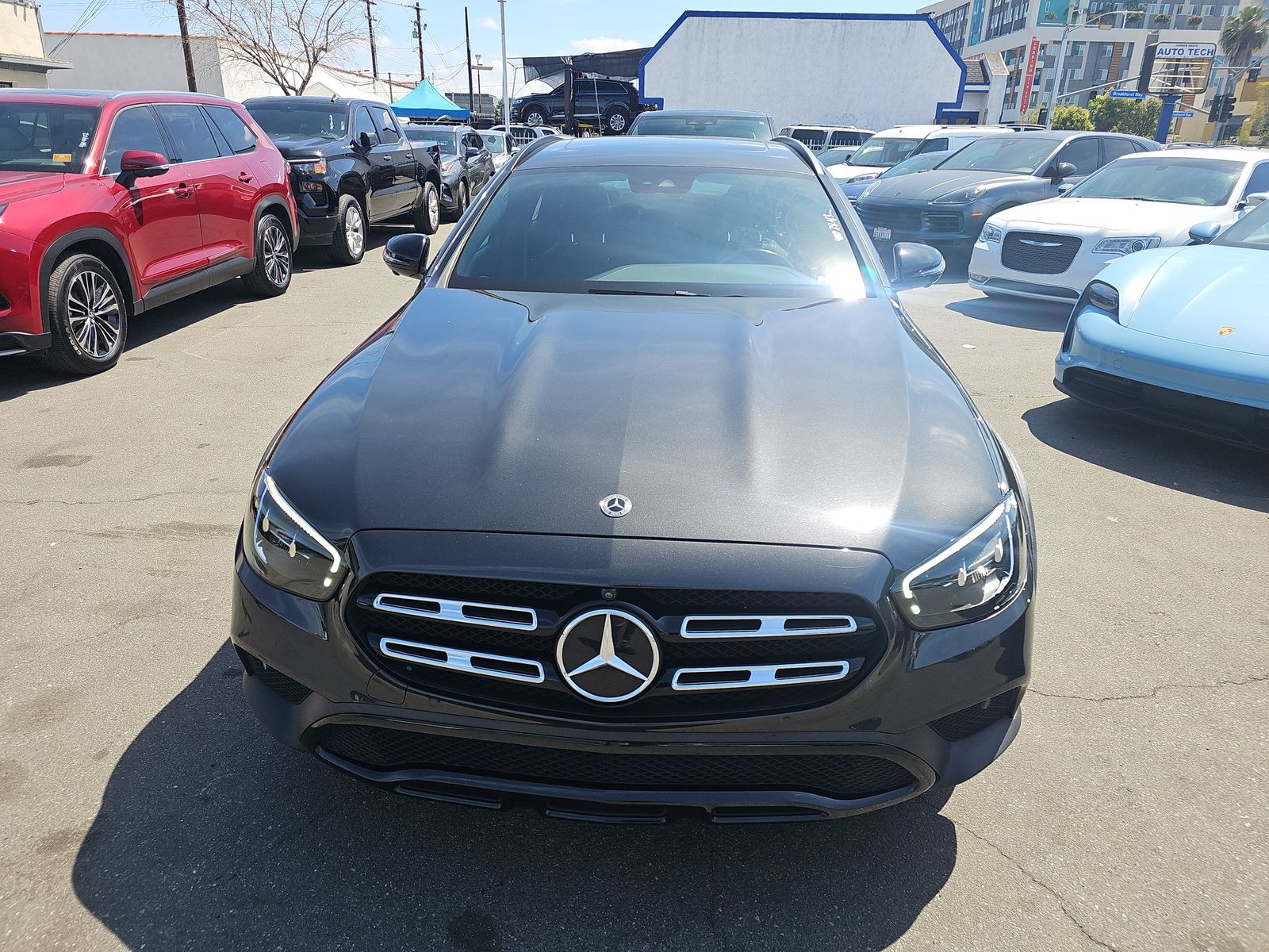 MERCEDES-BENZ E-CLASS - 3