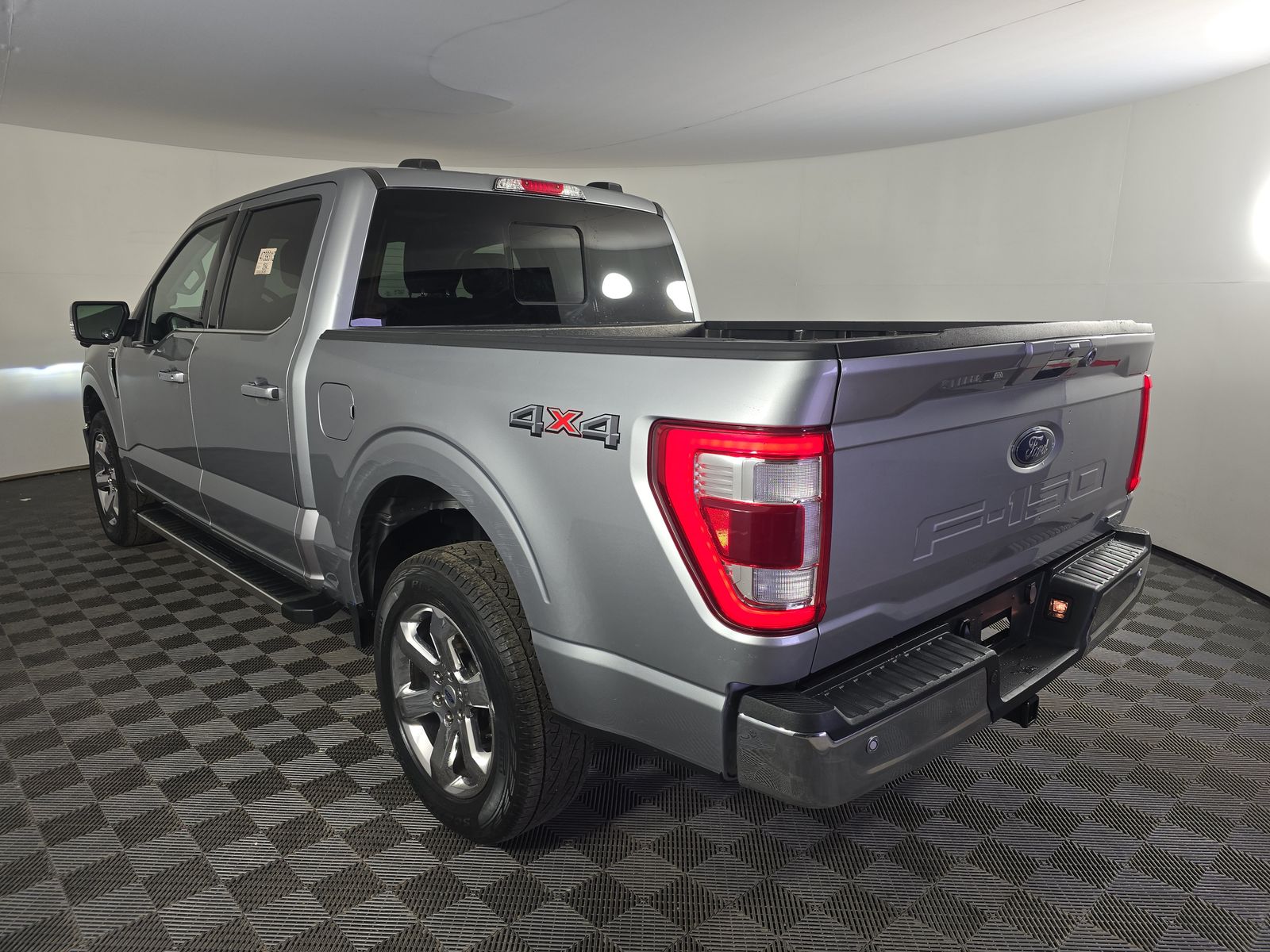 2023 Ford F-150 Lariat AWD
