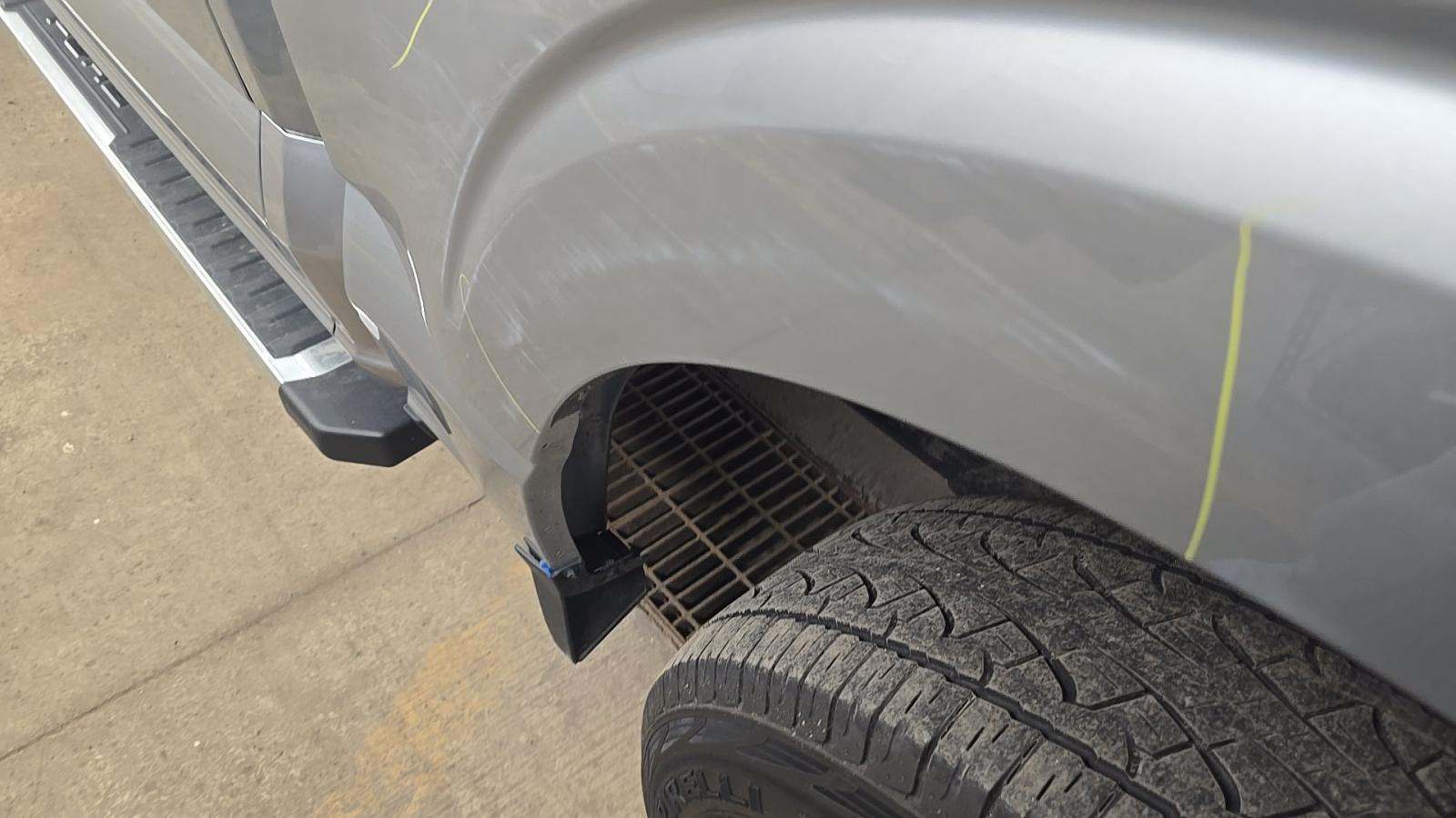 2023 Ford F-150 Lariat AWD