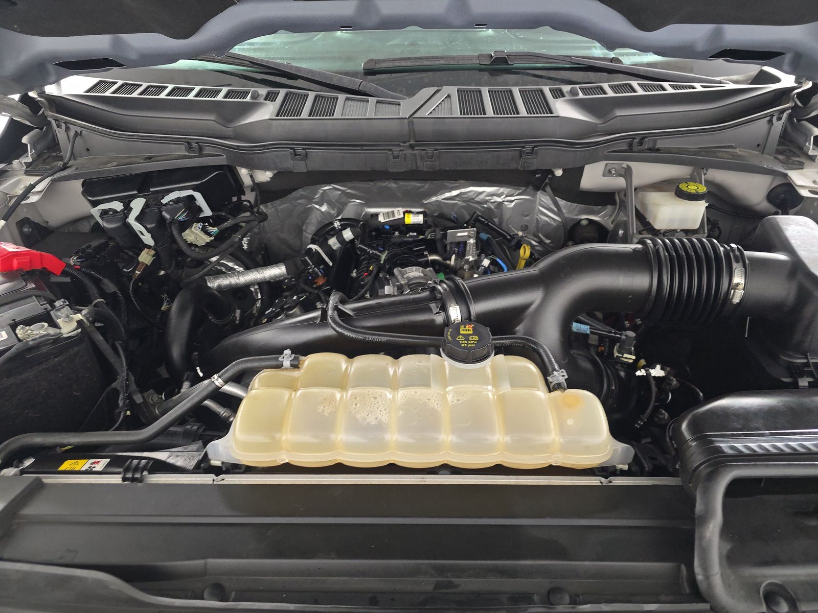 2023 Ford F-150 Lariat AWD