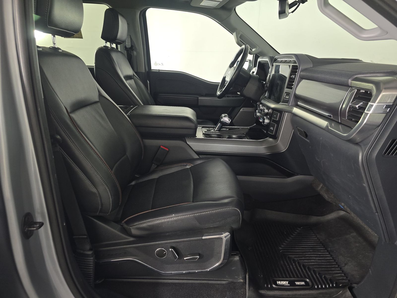 2023 Ford F-150 Lariat AWD