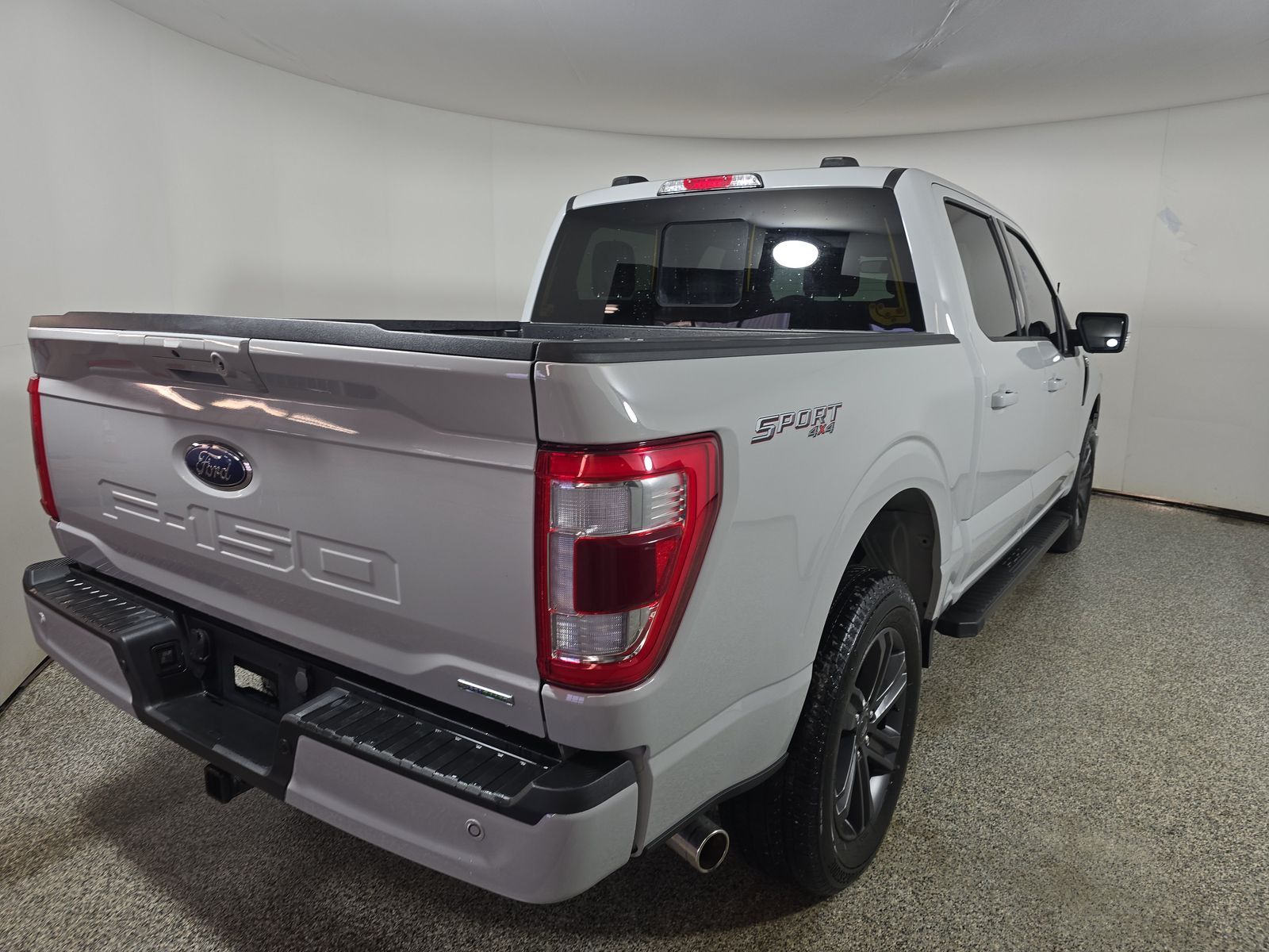 2023 Ford F-150 Lariat AWD