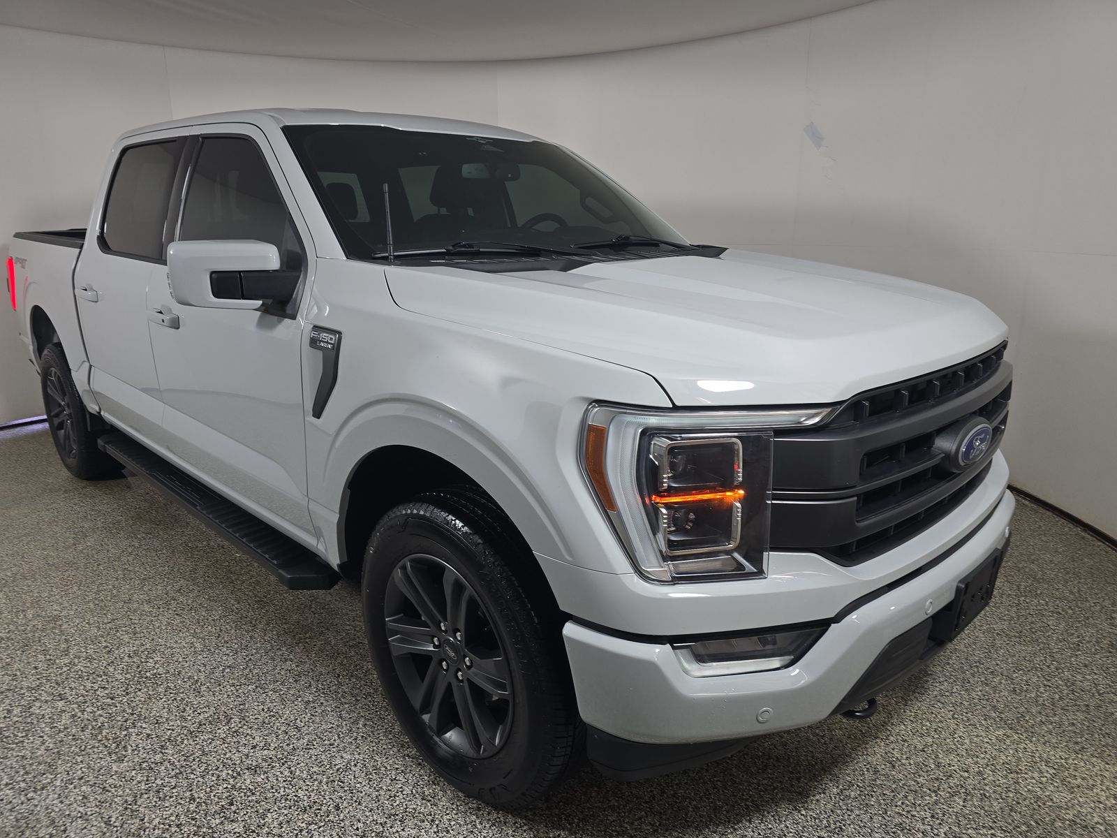 2023 Ford F-150 Lariat AWD