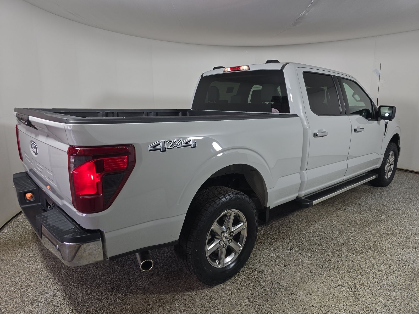 2024 Ford F-150 XLT AWD