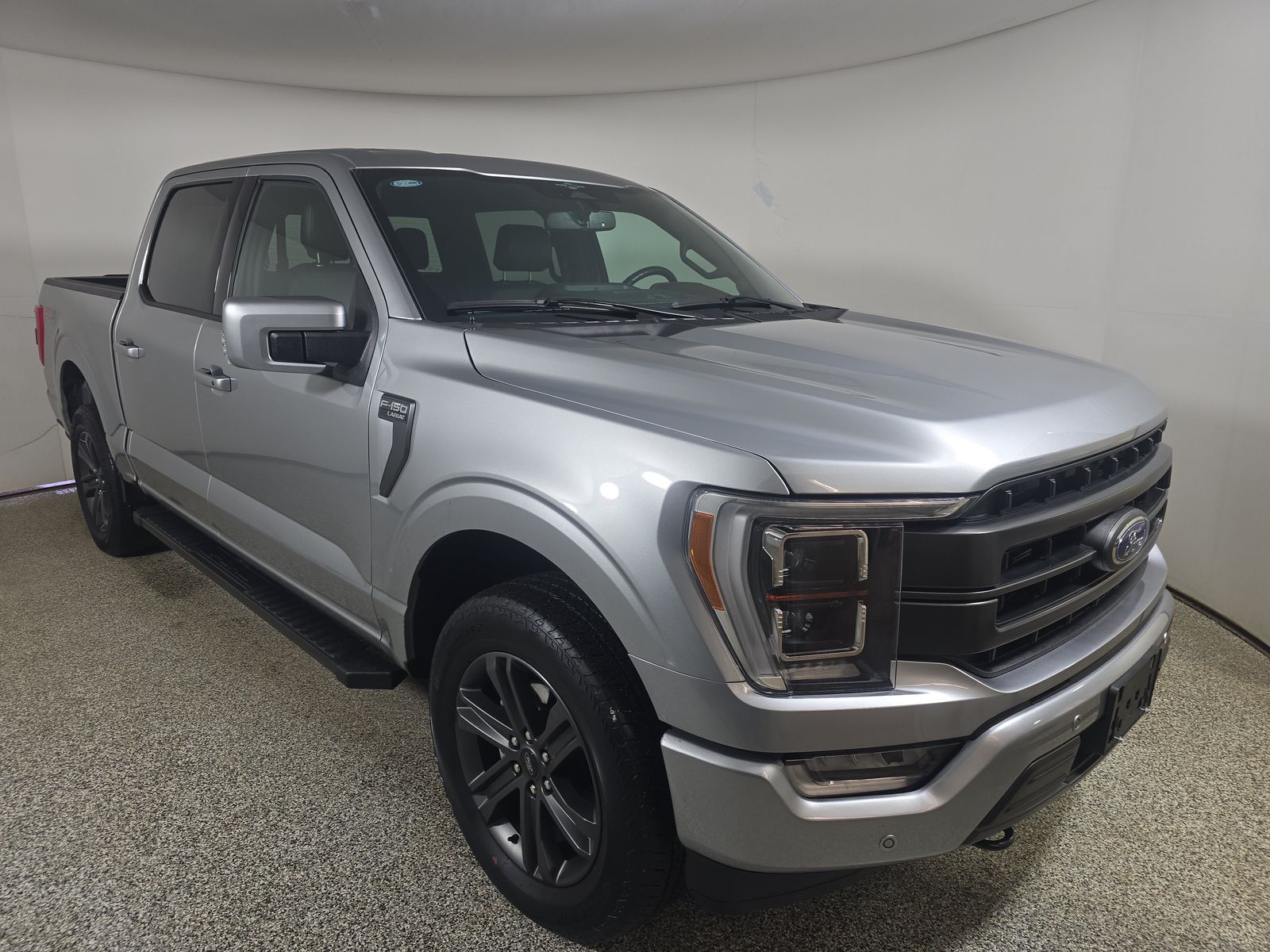 2023 Ford F-150 Lariat AWD