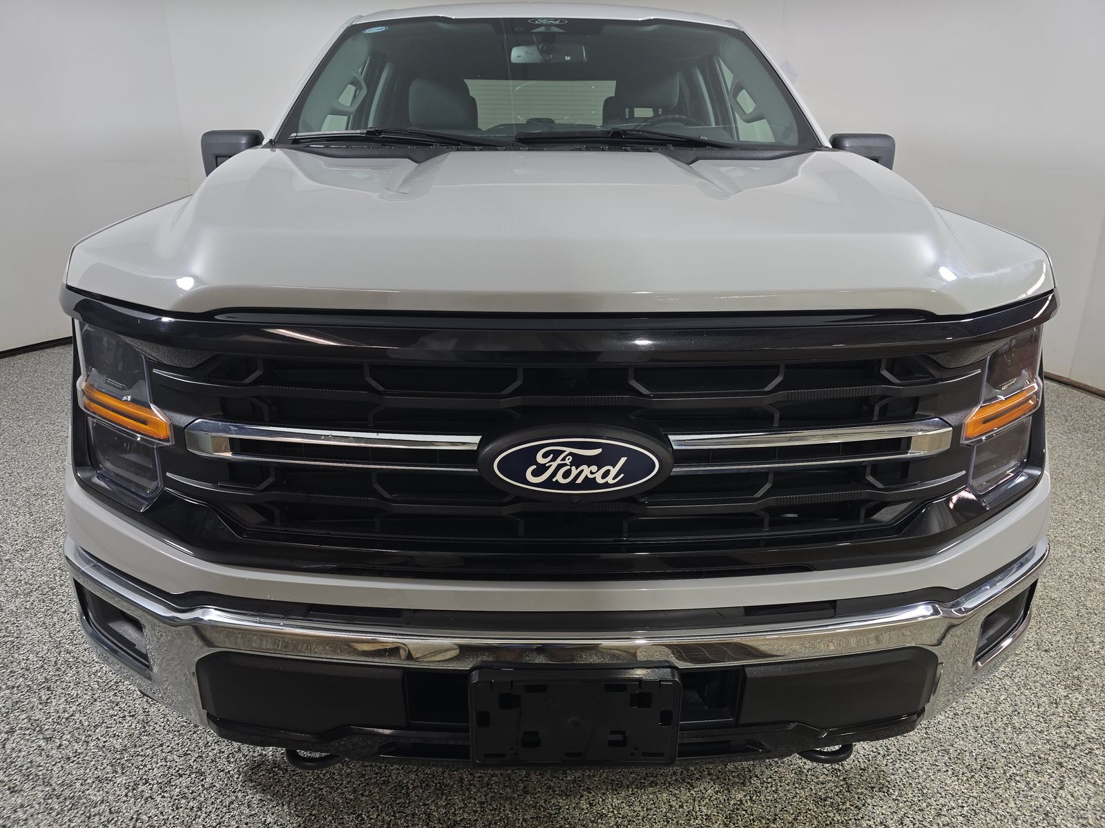 2024 Ford F-150 XLT AWD