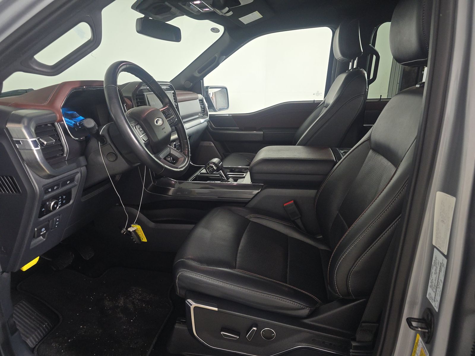 2023 Ford F-150 Lariat AWD