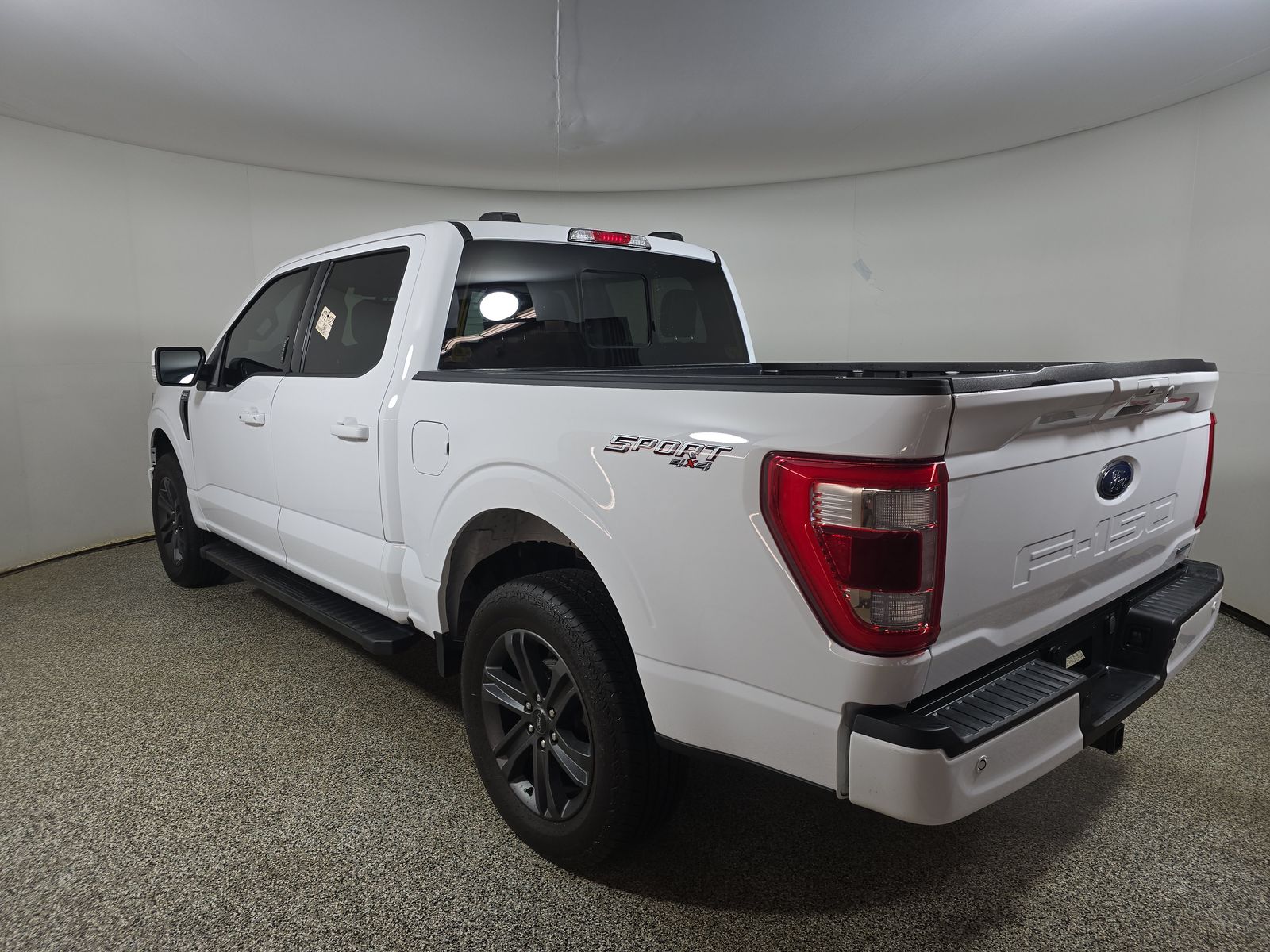 2023 Ford F-150 Lariat AWD
