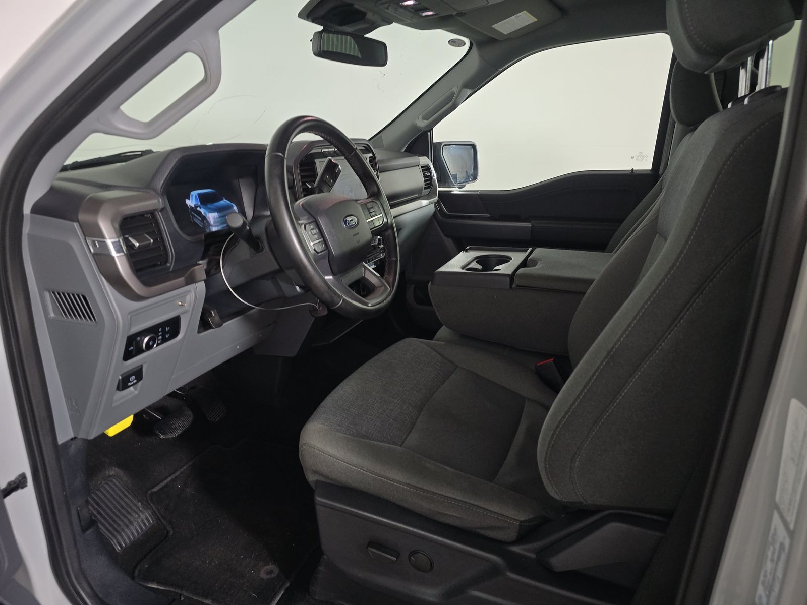 2024 Ford F-150 XLT AWD