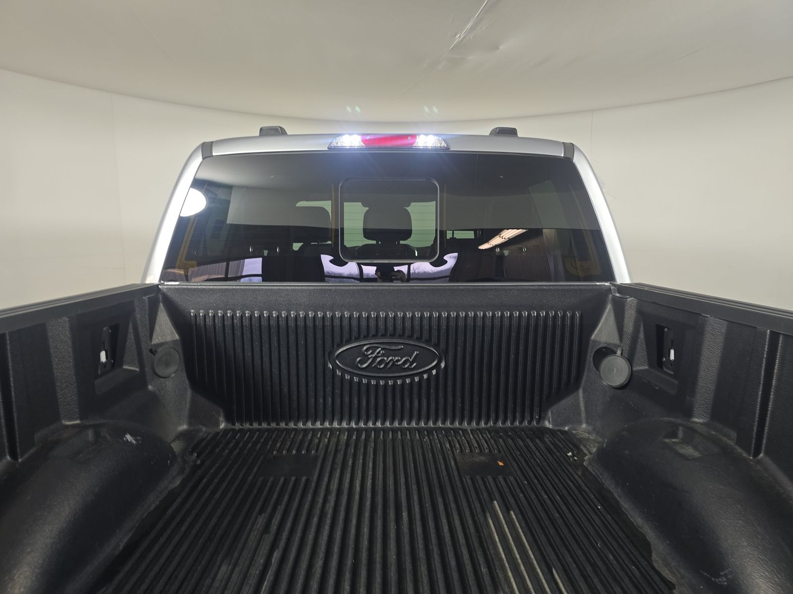 2023 Ford F-150 Lariat AWD