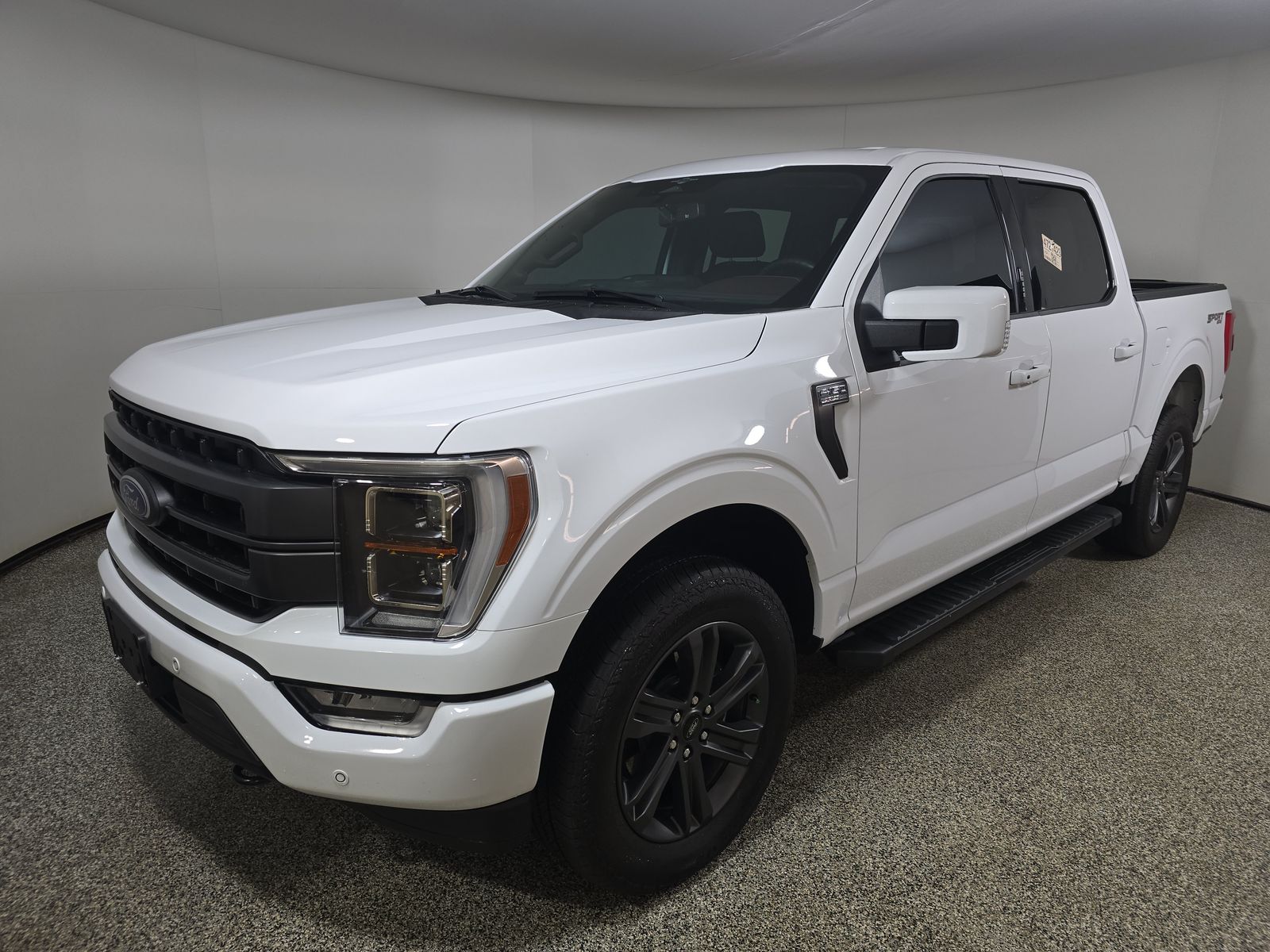 2023 Ford F-150 Lariat AWD