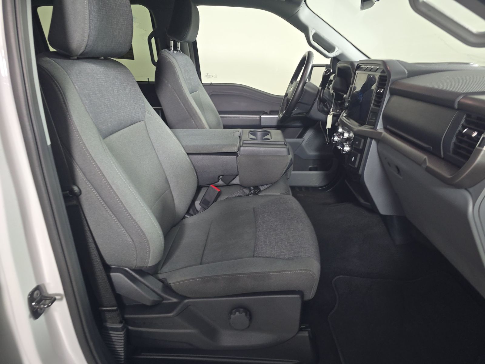 2024 Ford F-150 XLT AWD