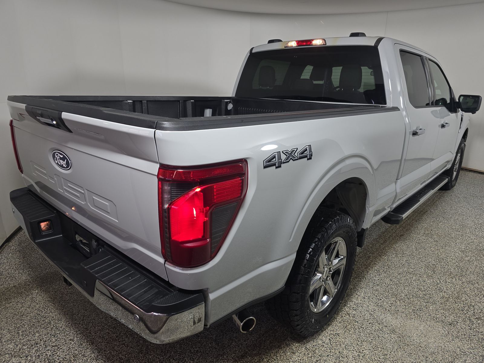 2024 Ford F-150 XLT AWD