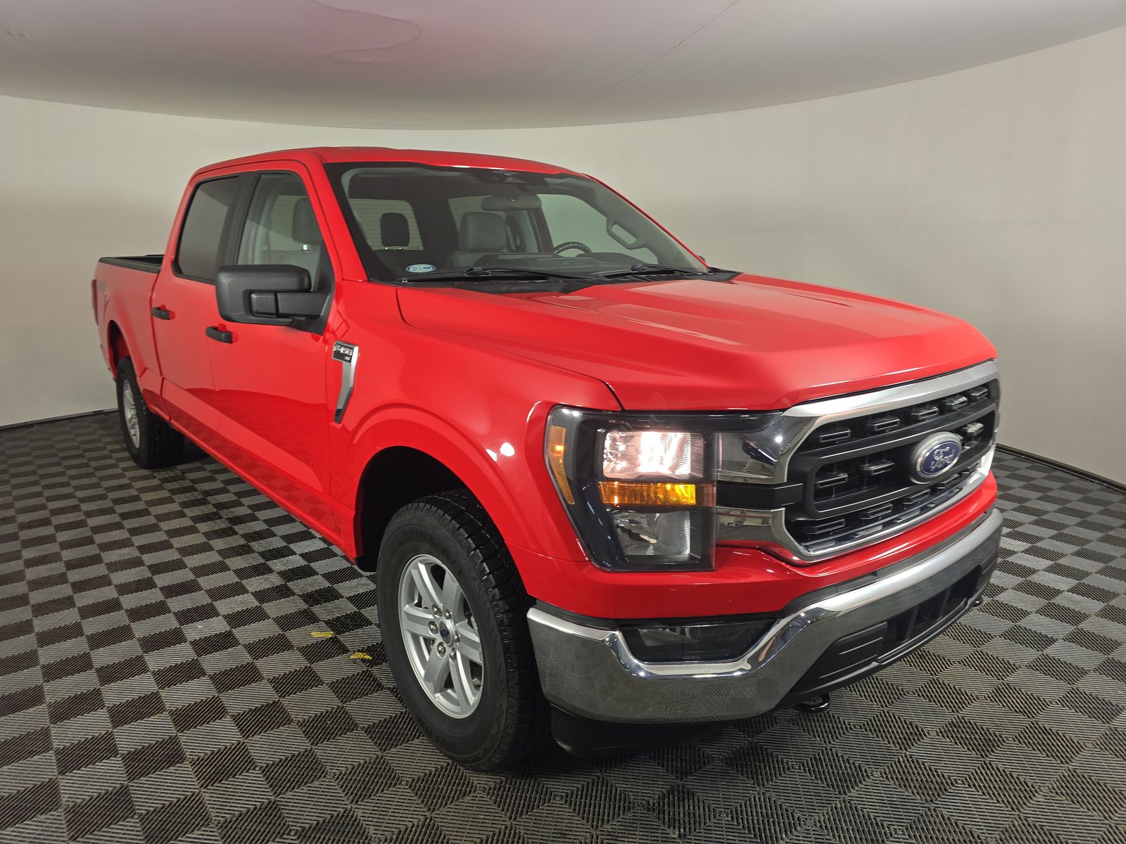 2023 Ford F-150 XLT AWD