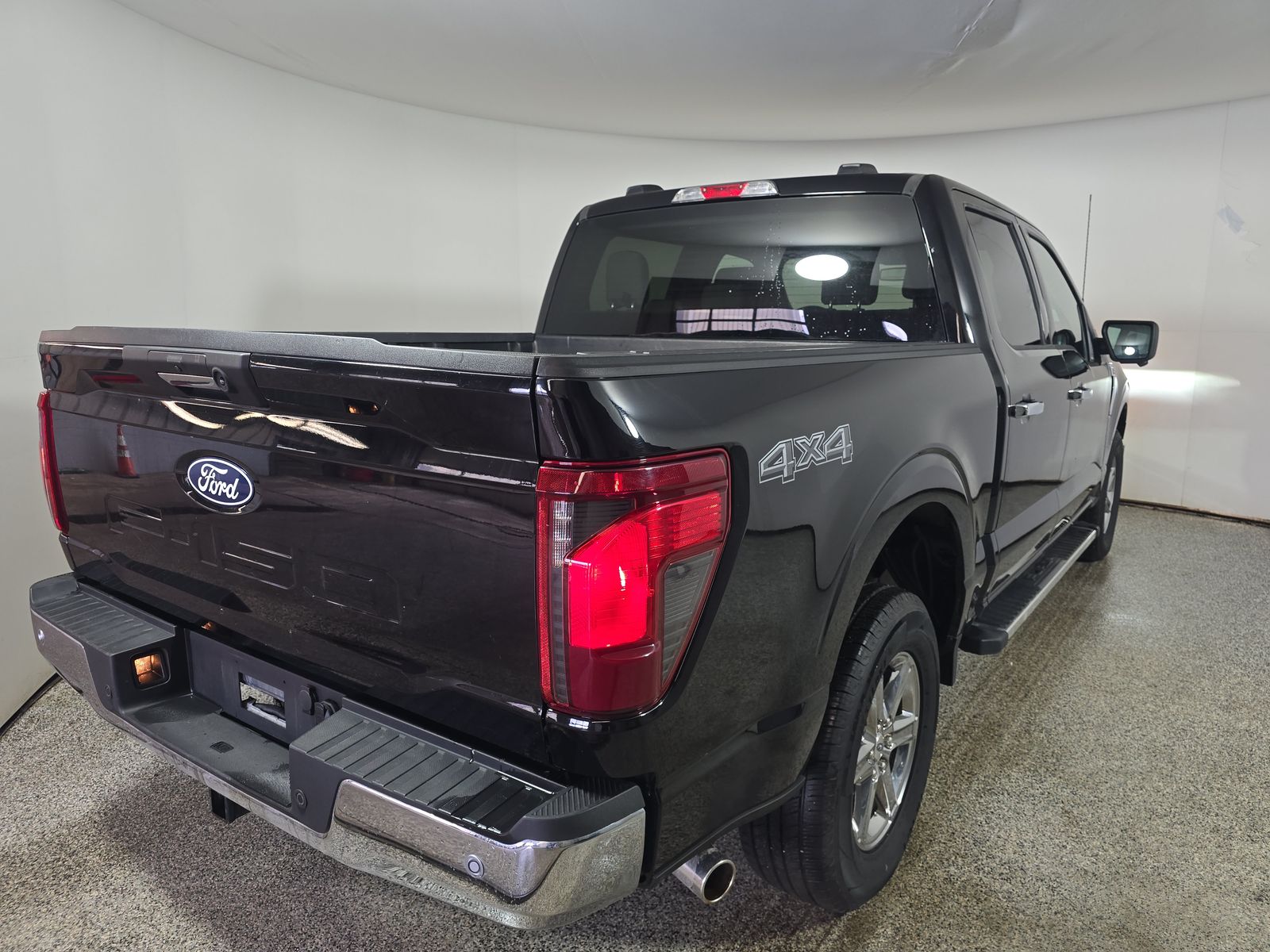 2024 Ford F-150 XLT AWD