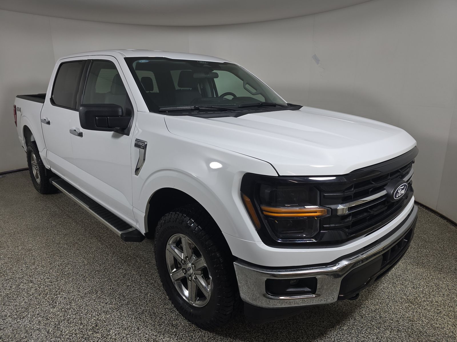 2025 Ford F-150 XLT AWD