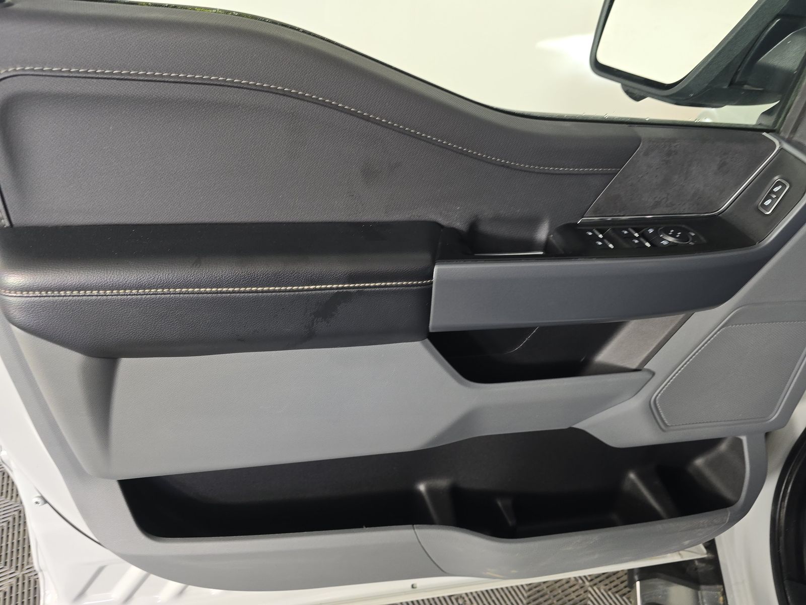 2024 Ford F-150 XLT AWD