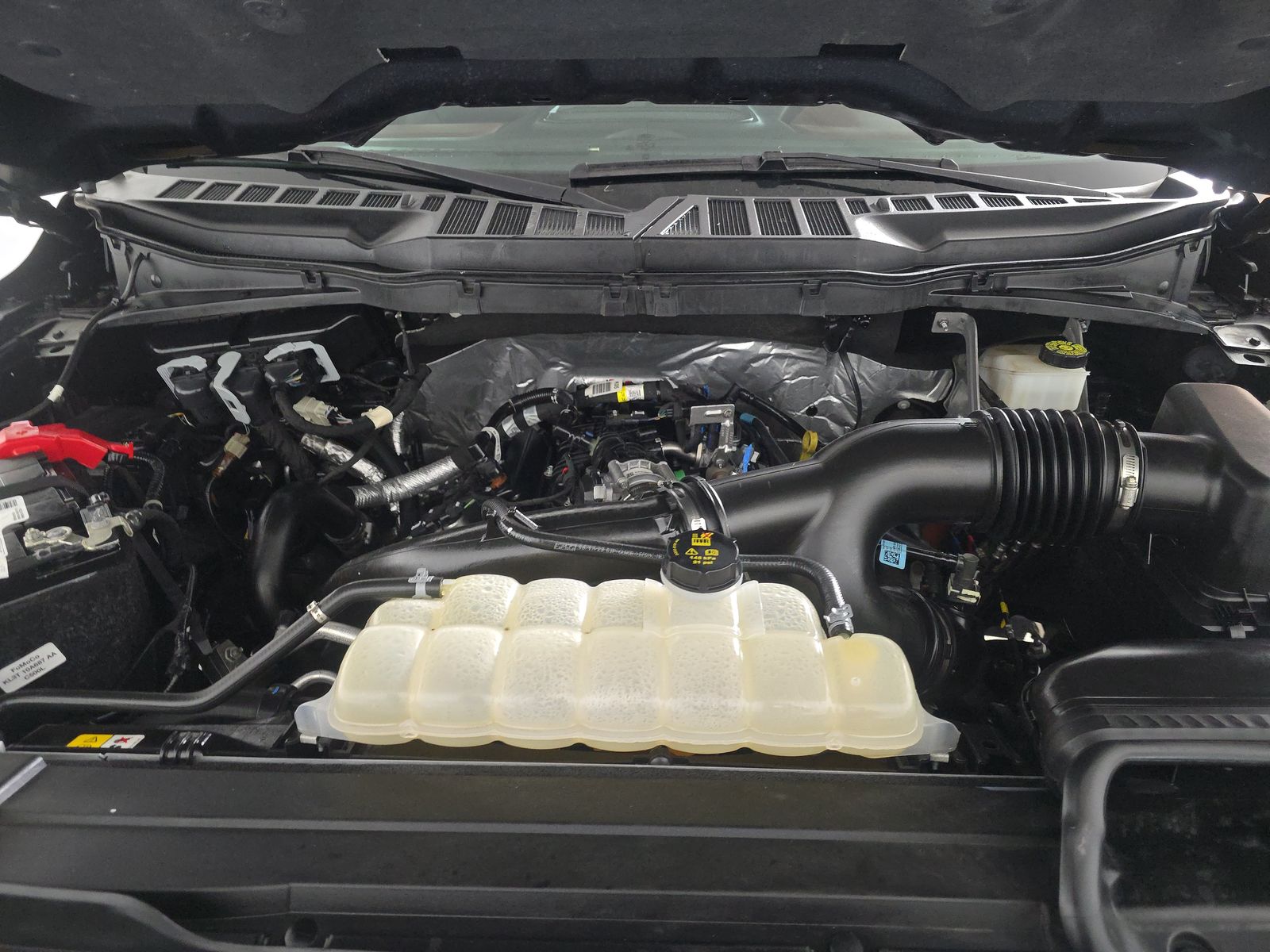 2023 Ford F-150 Lariat AWD