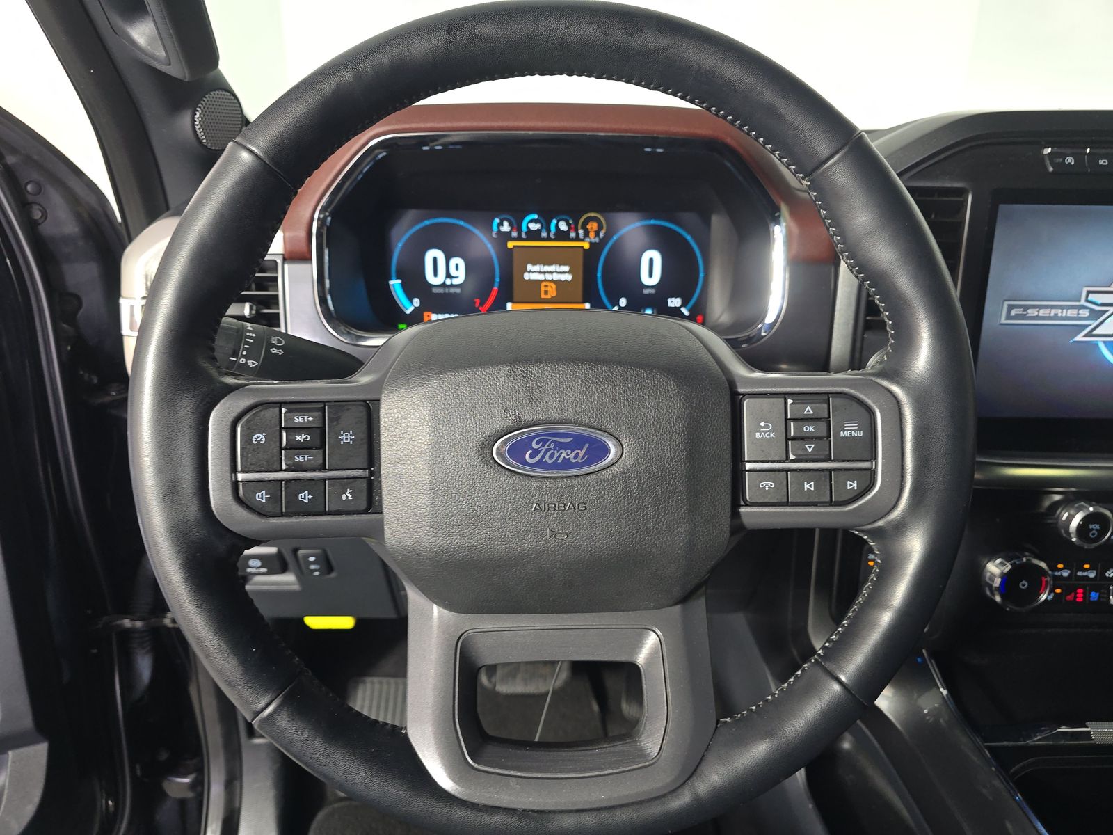 2023 Ford F-150 Lariat AWD