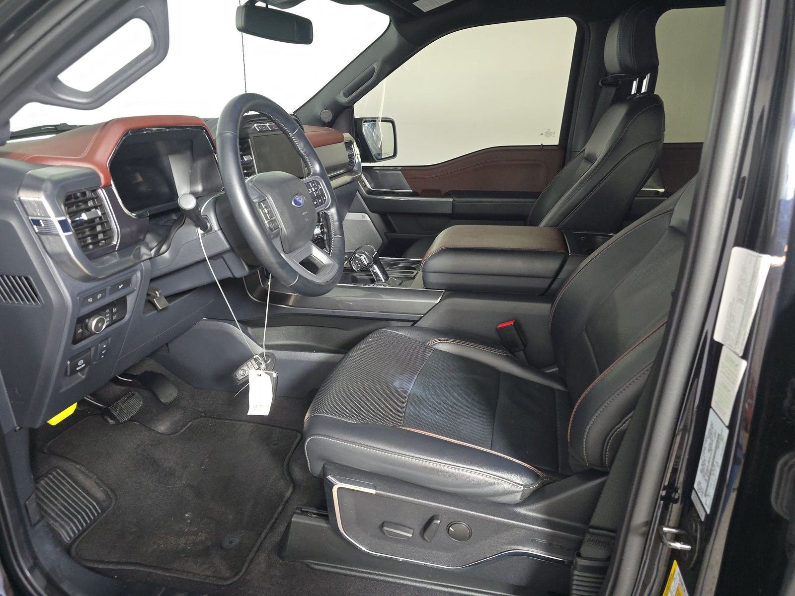 2023 Ford F-150 Lariat AWD