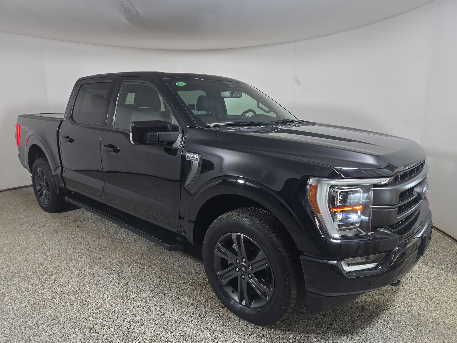 2023 Ford F-150 Lariat AWD