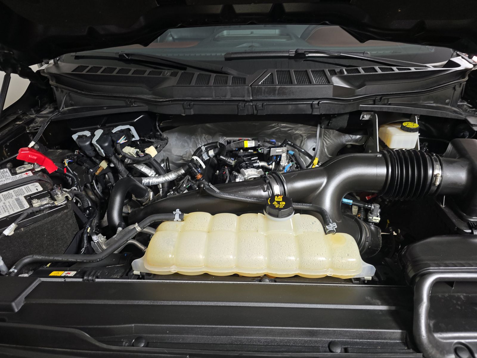 2023 Ford F-150 Lariat AWD