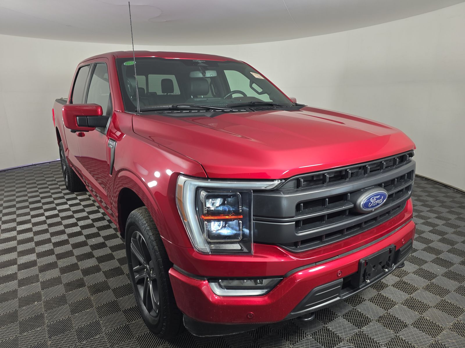 2023 Ford F-150 Lariat AWD