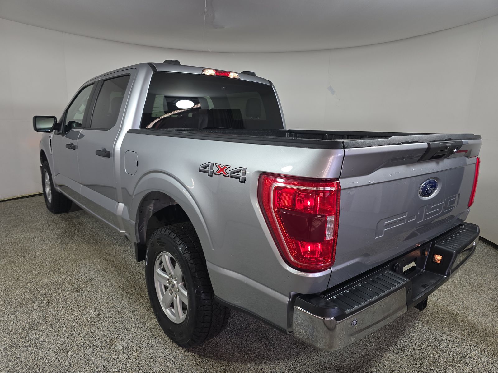 2022 Ford F-150 XLT AWD