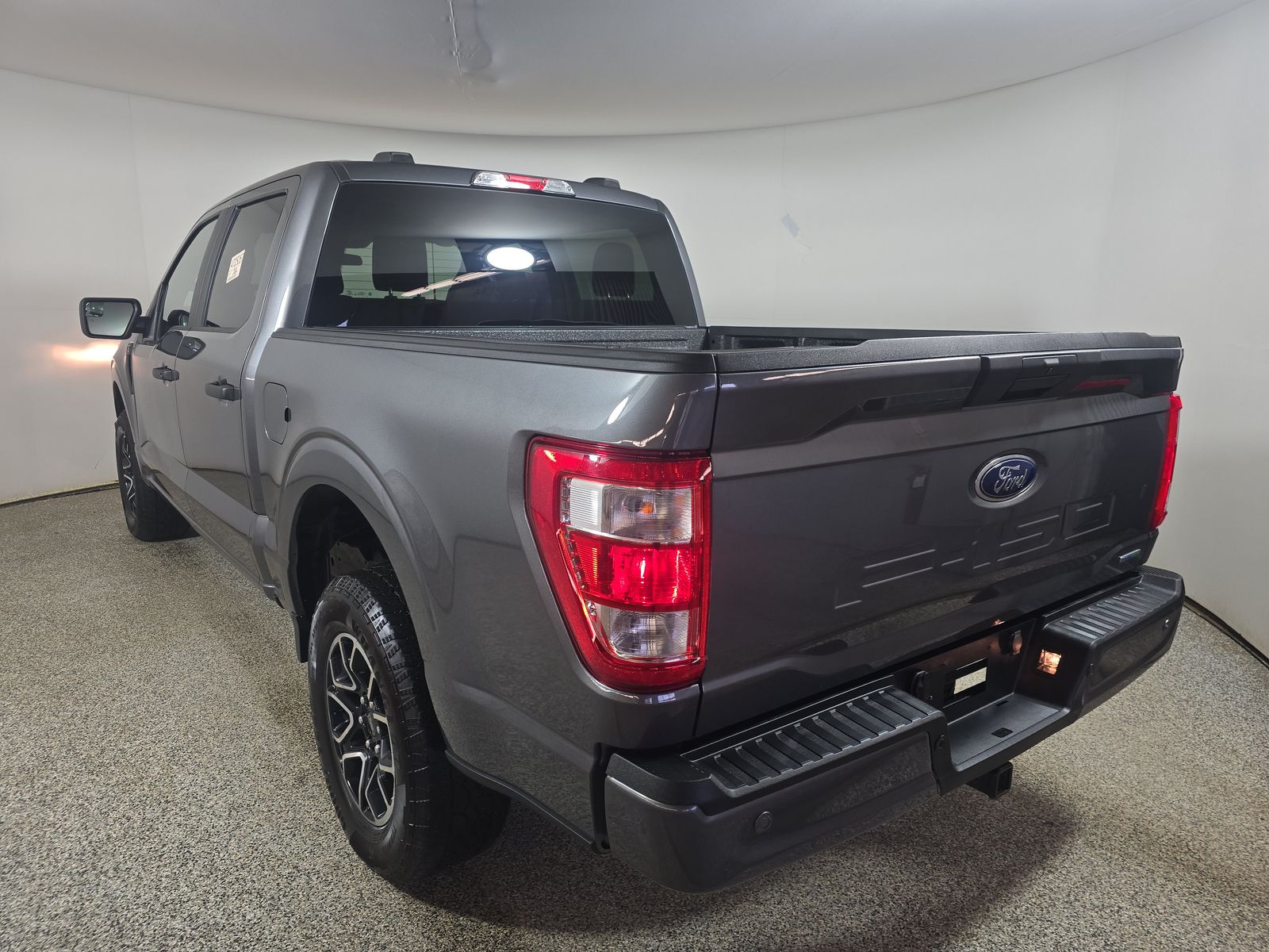 2023 Ford F-150 XL AWD