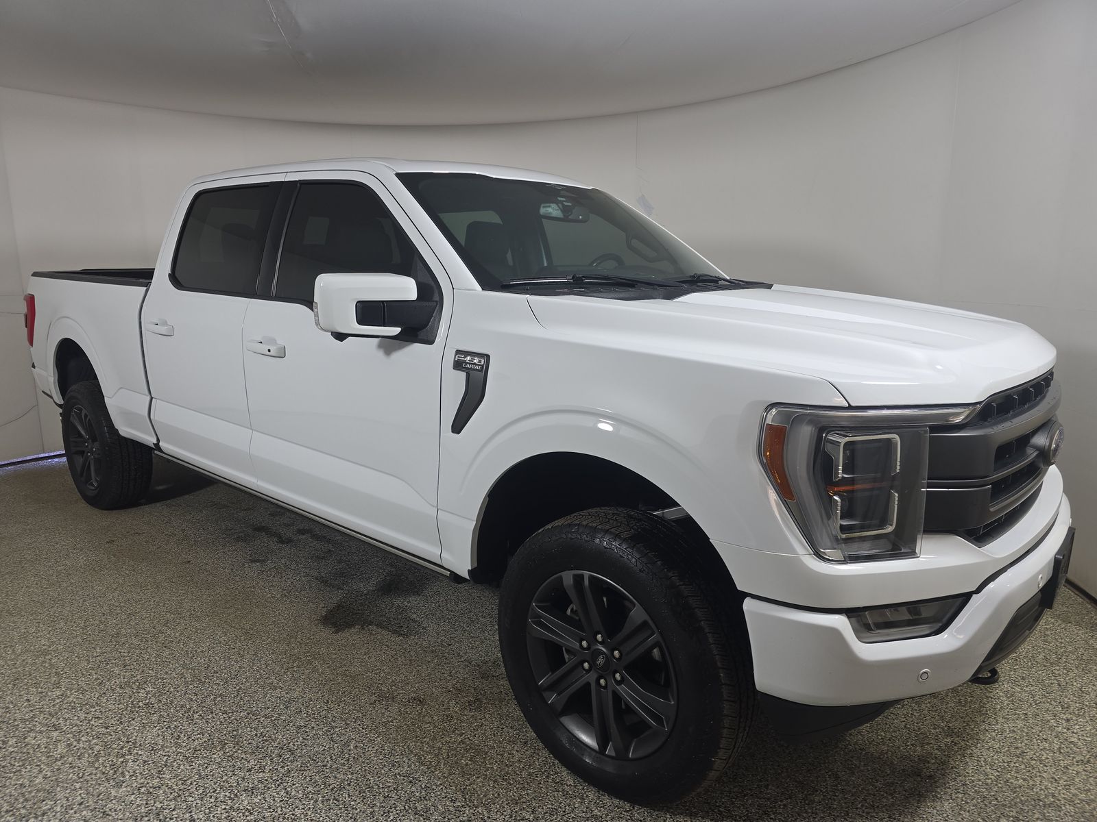 2023 Ford F-150 Lariat AWD