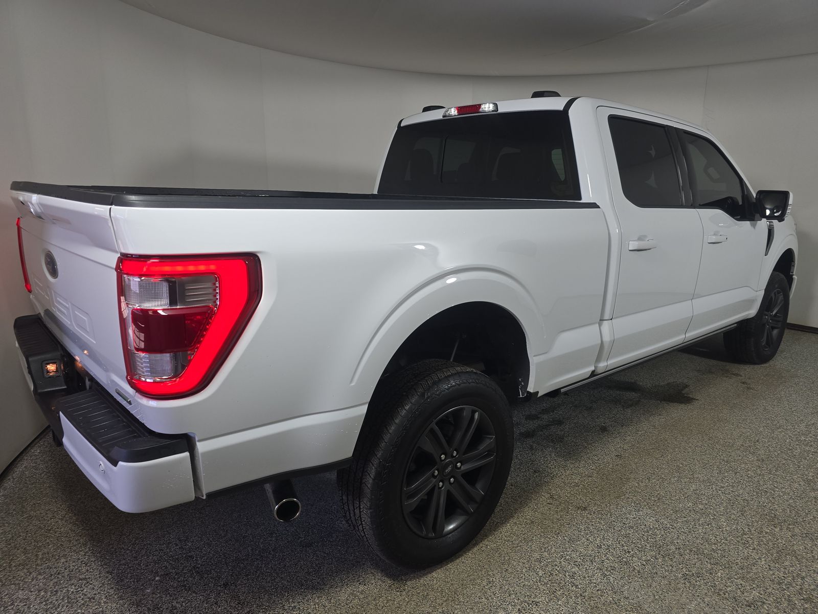 2023 Ford F-150 Lariat AWD