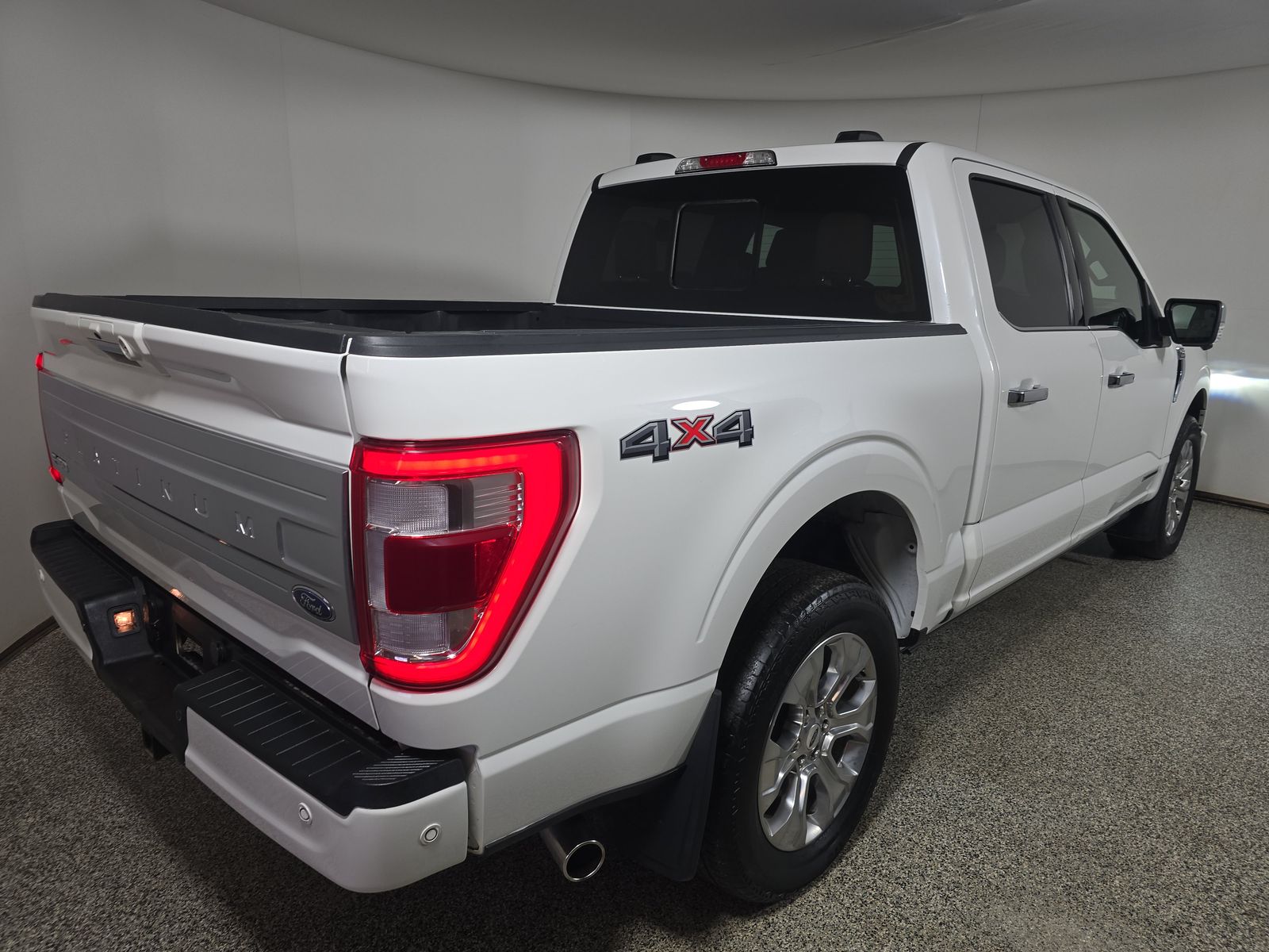 2023 Ford F-150 Hybrid Platinum AWD
