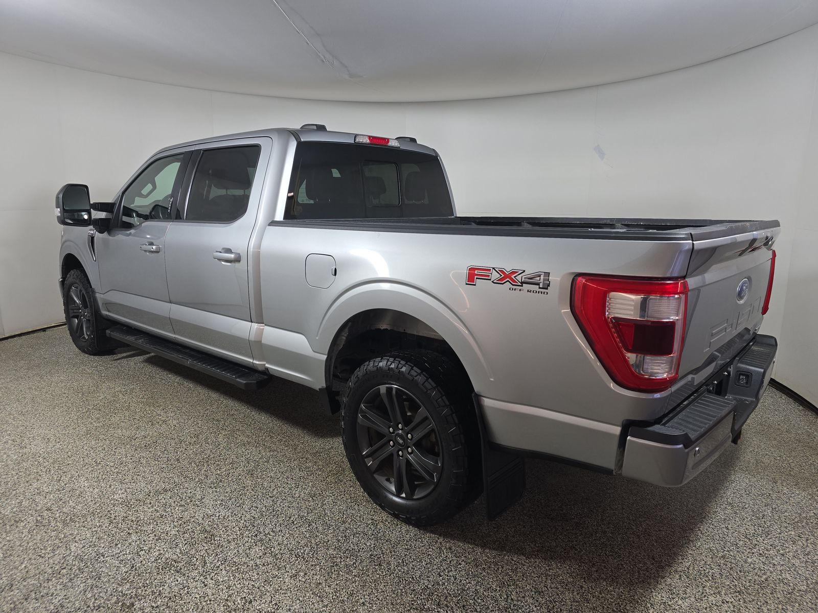 2023 Ford F-150 Lariat AWD
