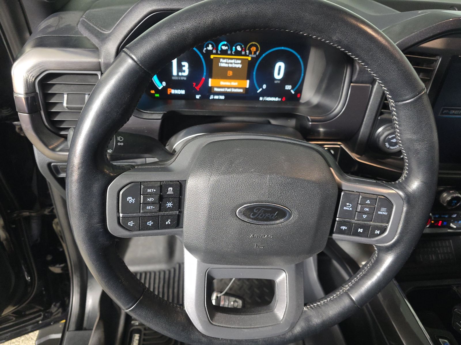 2023 Ford F-150 Lariat AWD