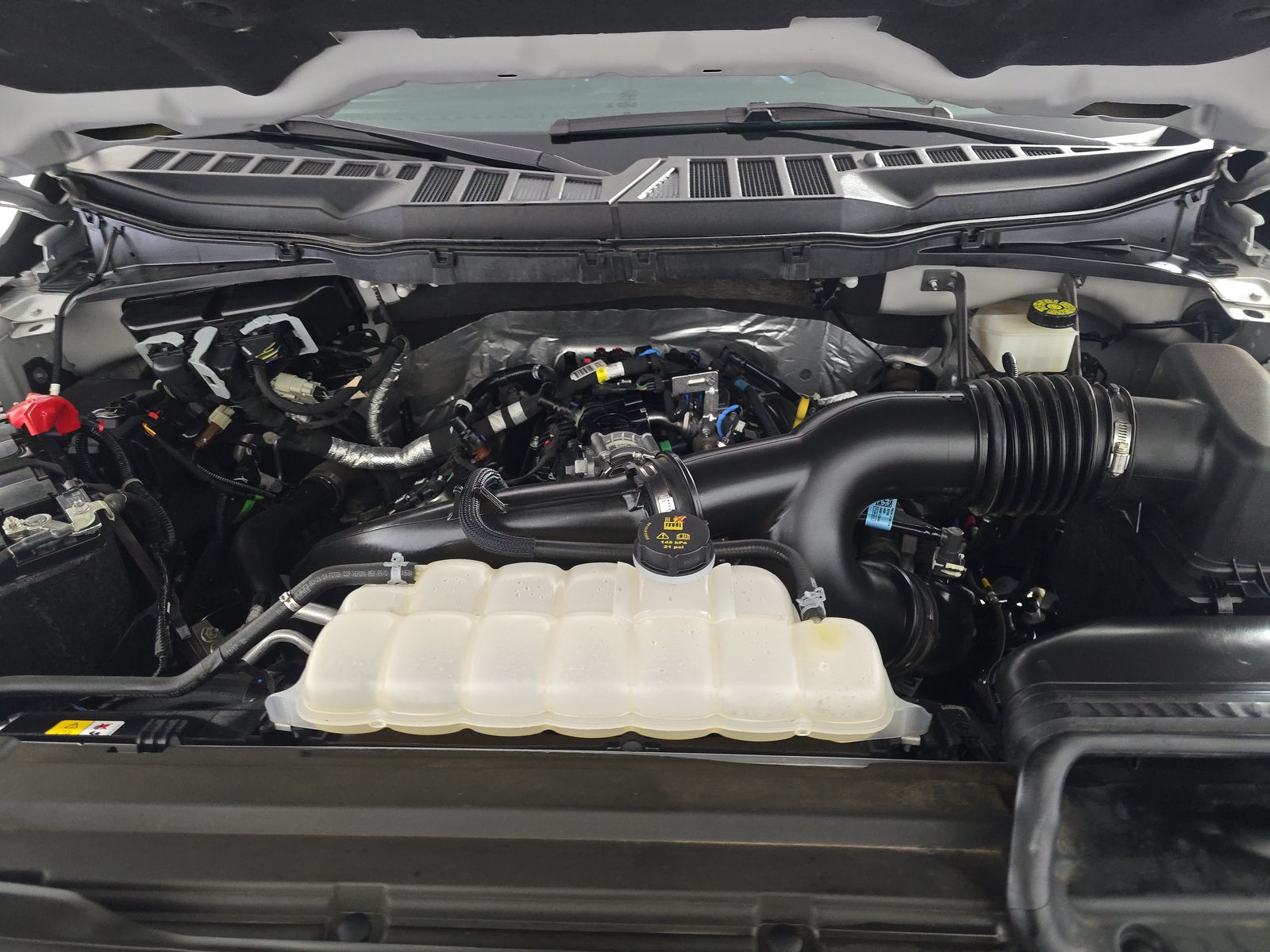 2024 Ford F-150 XLT AWD