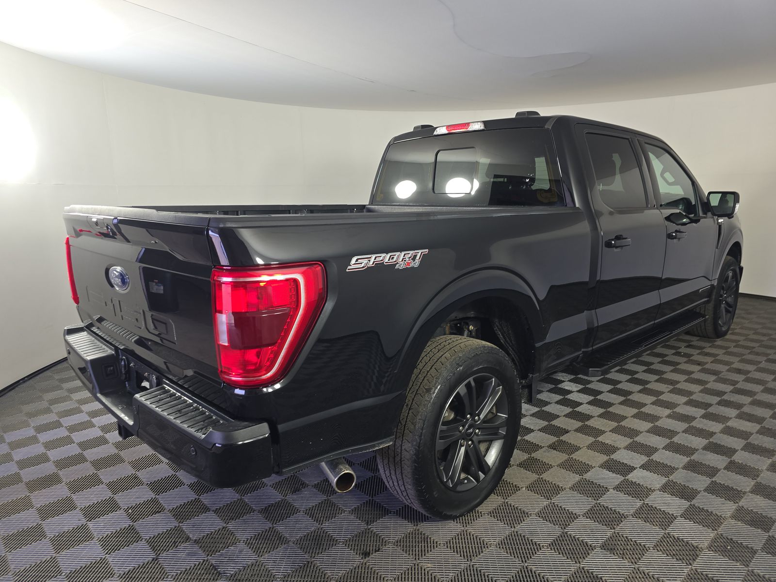 2023 Ford F-150 Hybrid XLT AWD