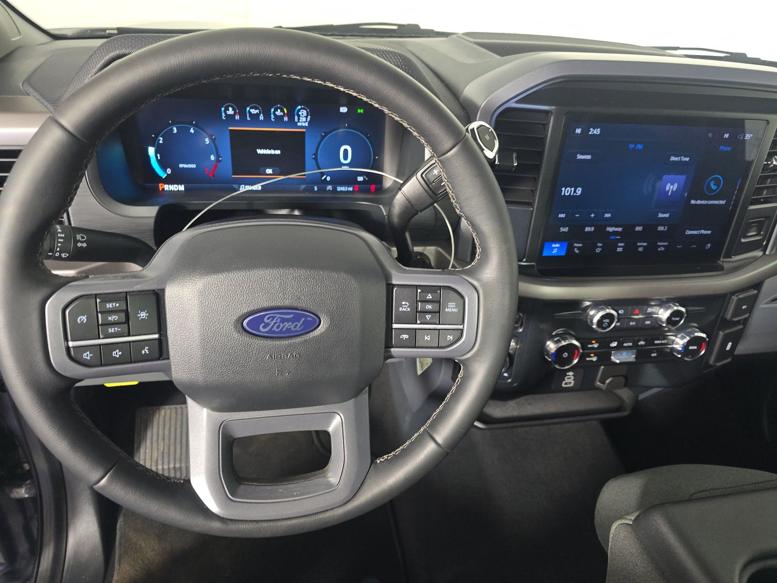 2025 Ford F-150 XLT AWD