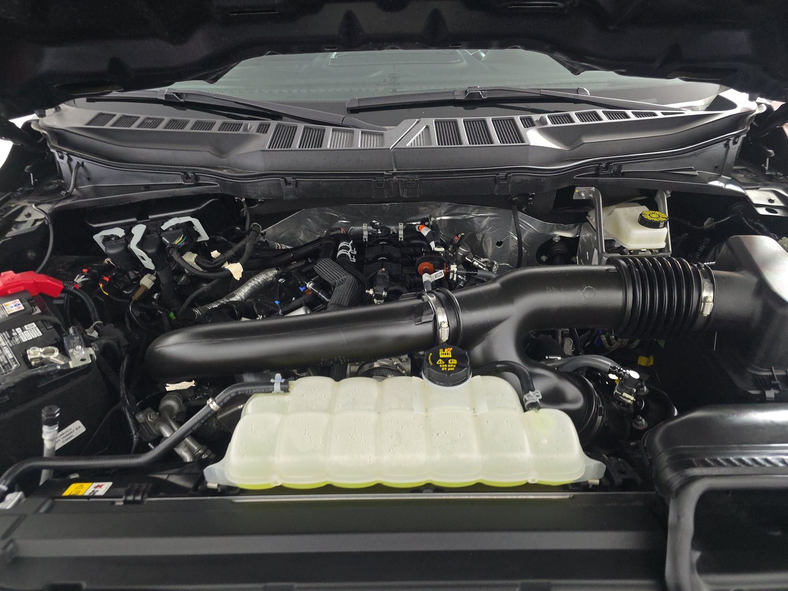 2025 Ford F-150 XLT AWD