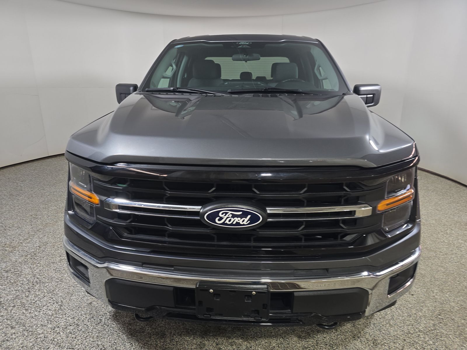 2025 Ford F-150 XLT AWD