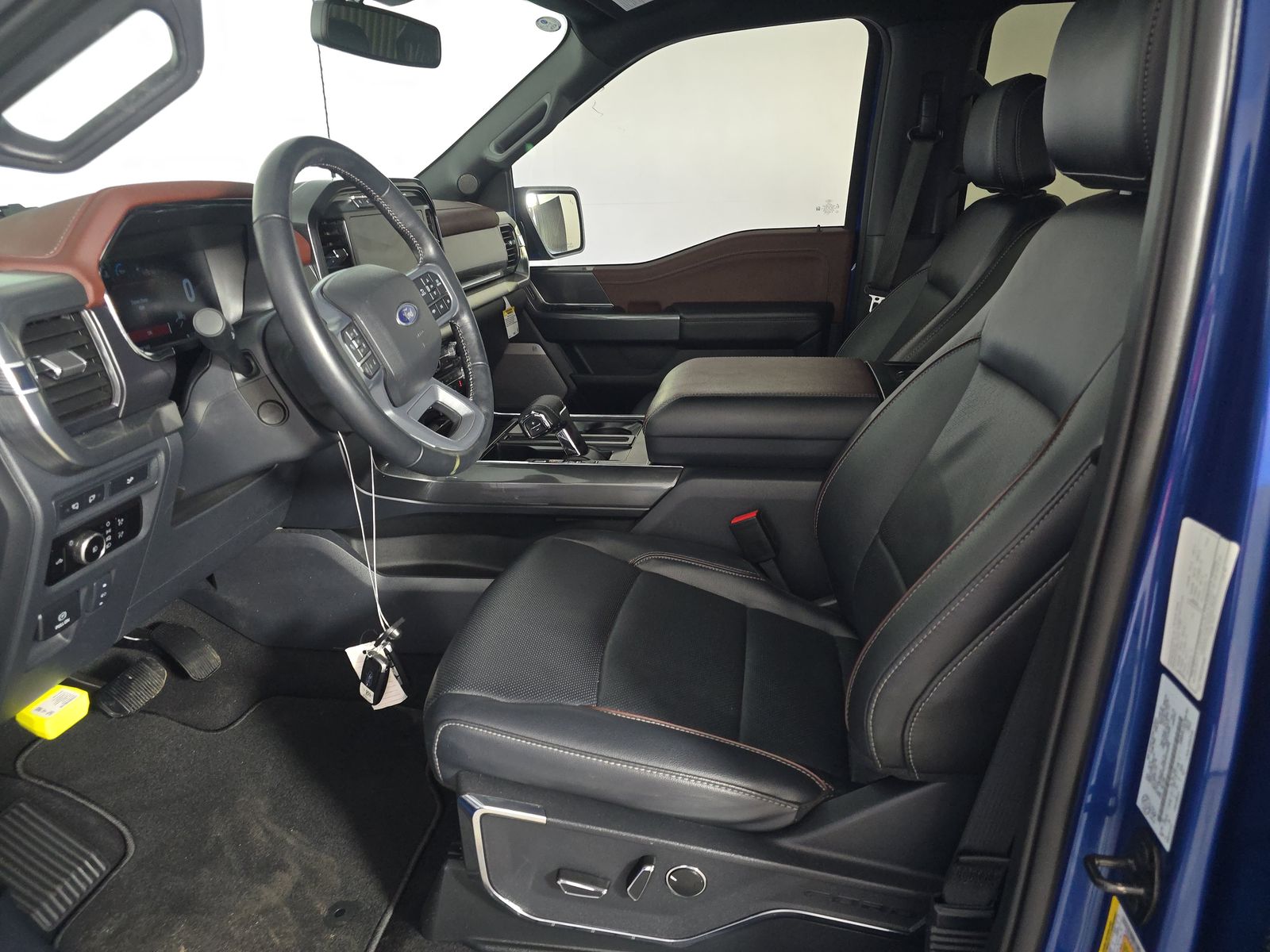 2023 Ford F-150 Lariat AWD