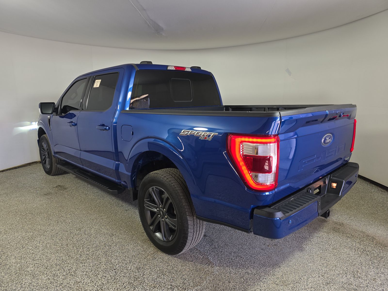 2023 Ford F-150 Lariat AWD