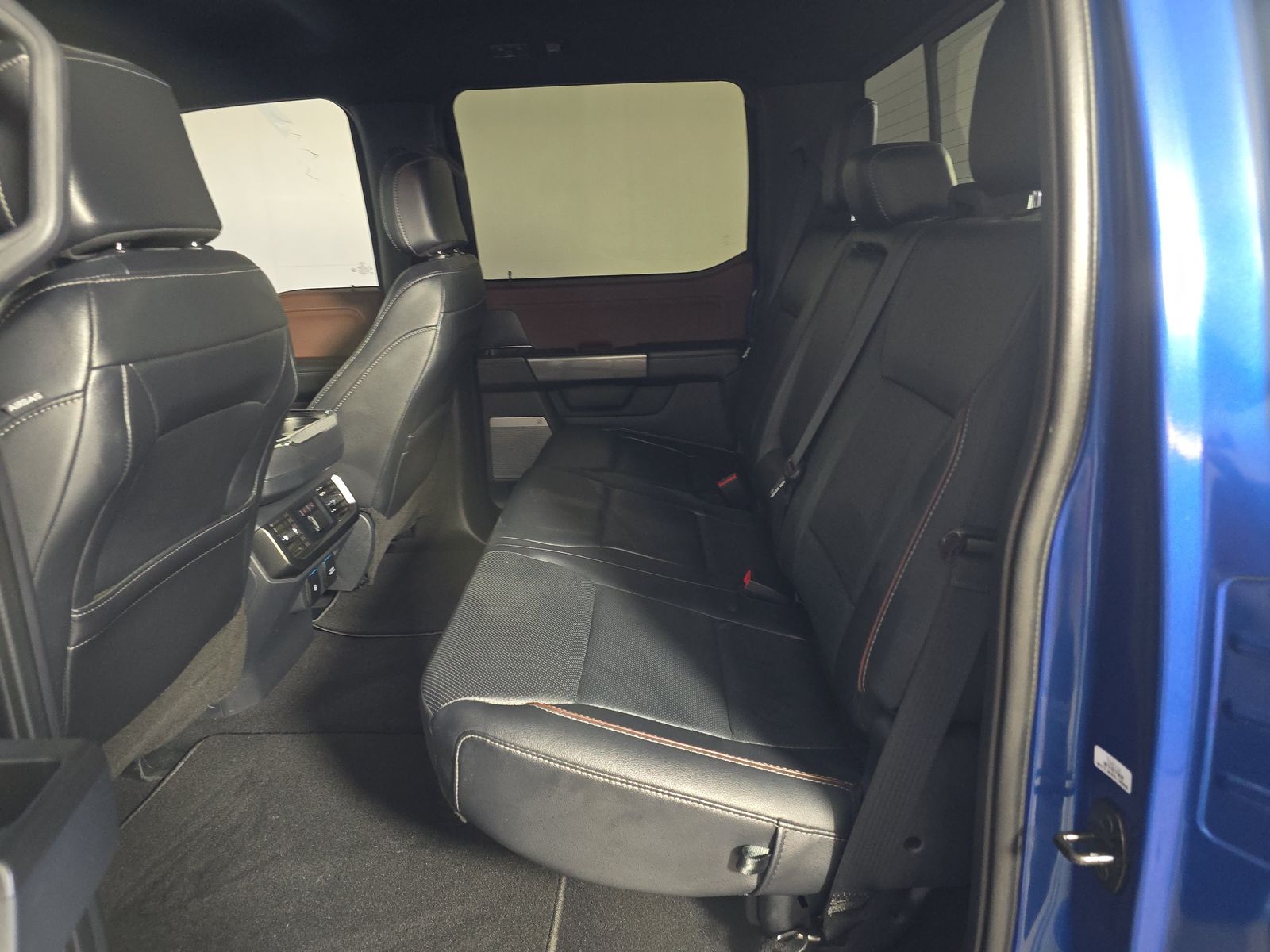 2023 Ford F-150 Lariat AWD