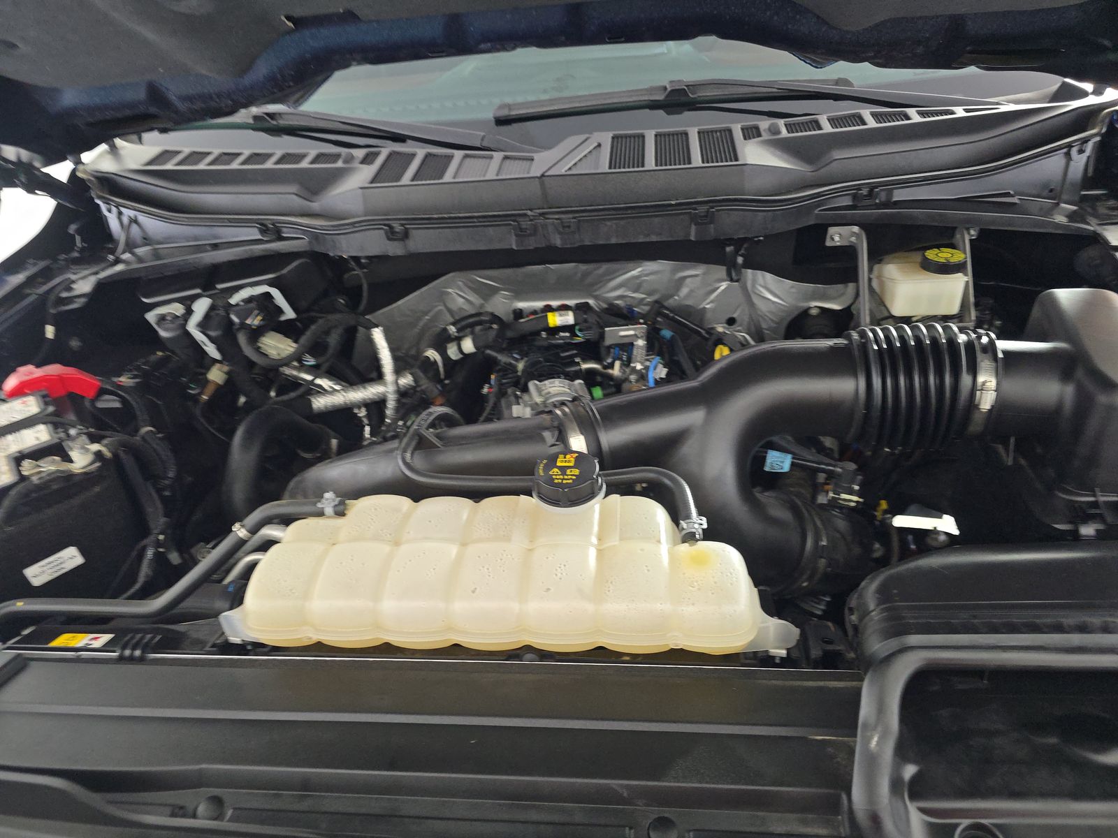 2023 Ford F-150 Lariat AWD