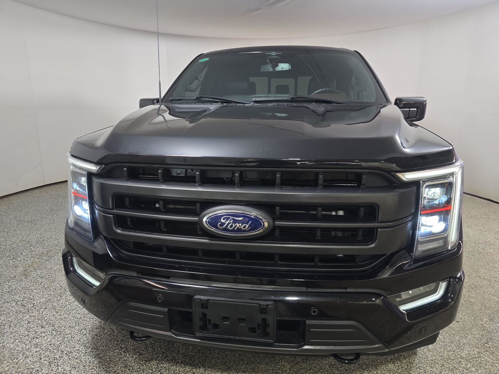2023 Ford F-150 Lariat AWD