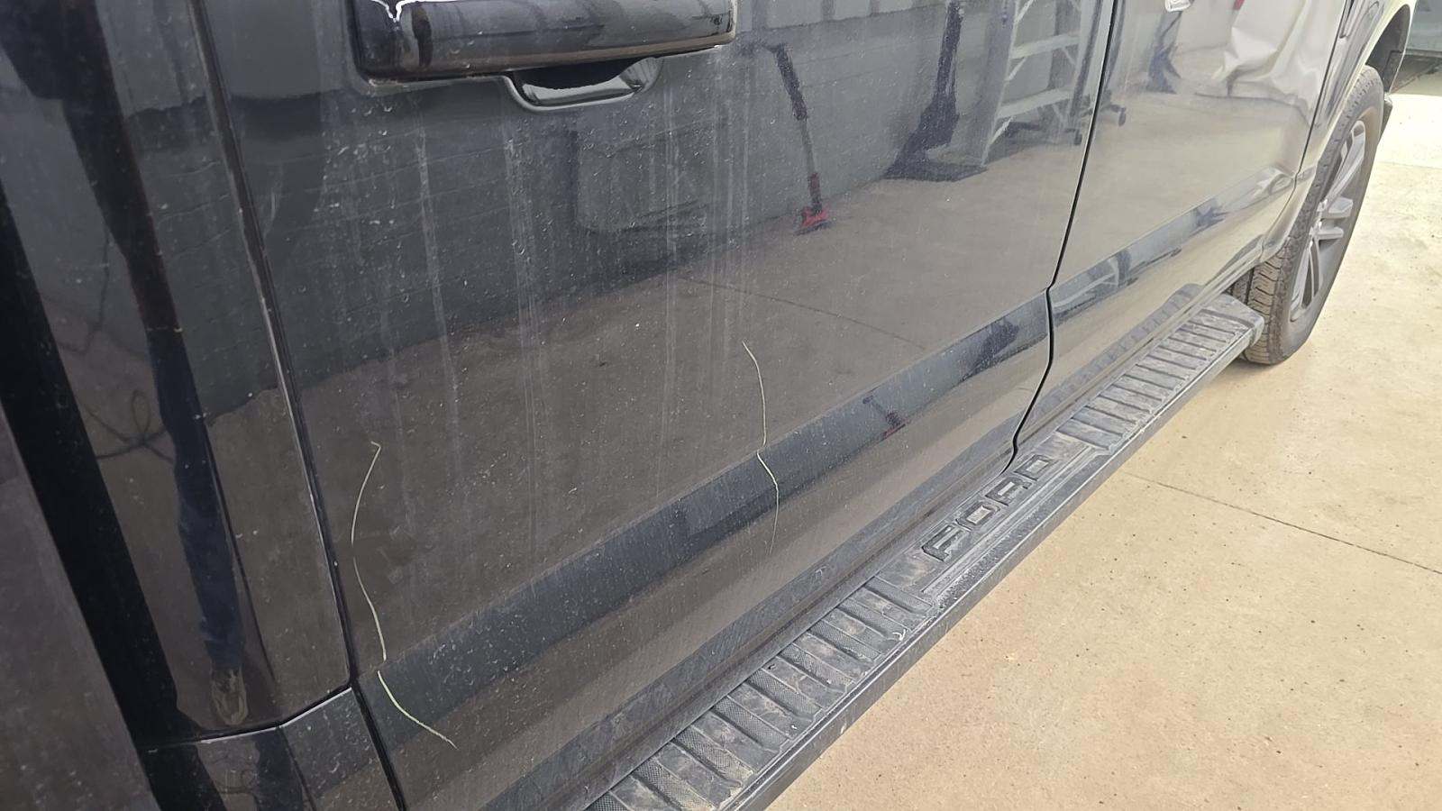 2023 Ford F-150 Lariat AWD