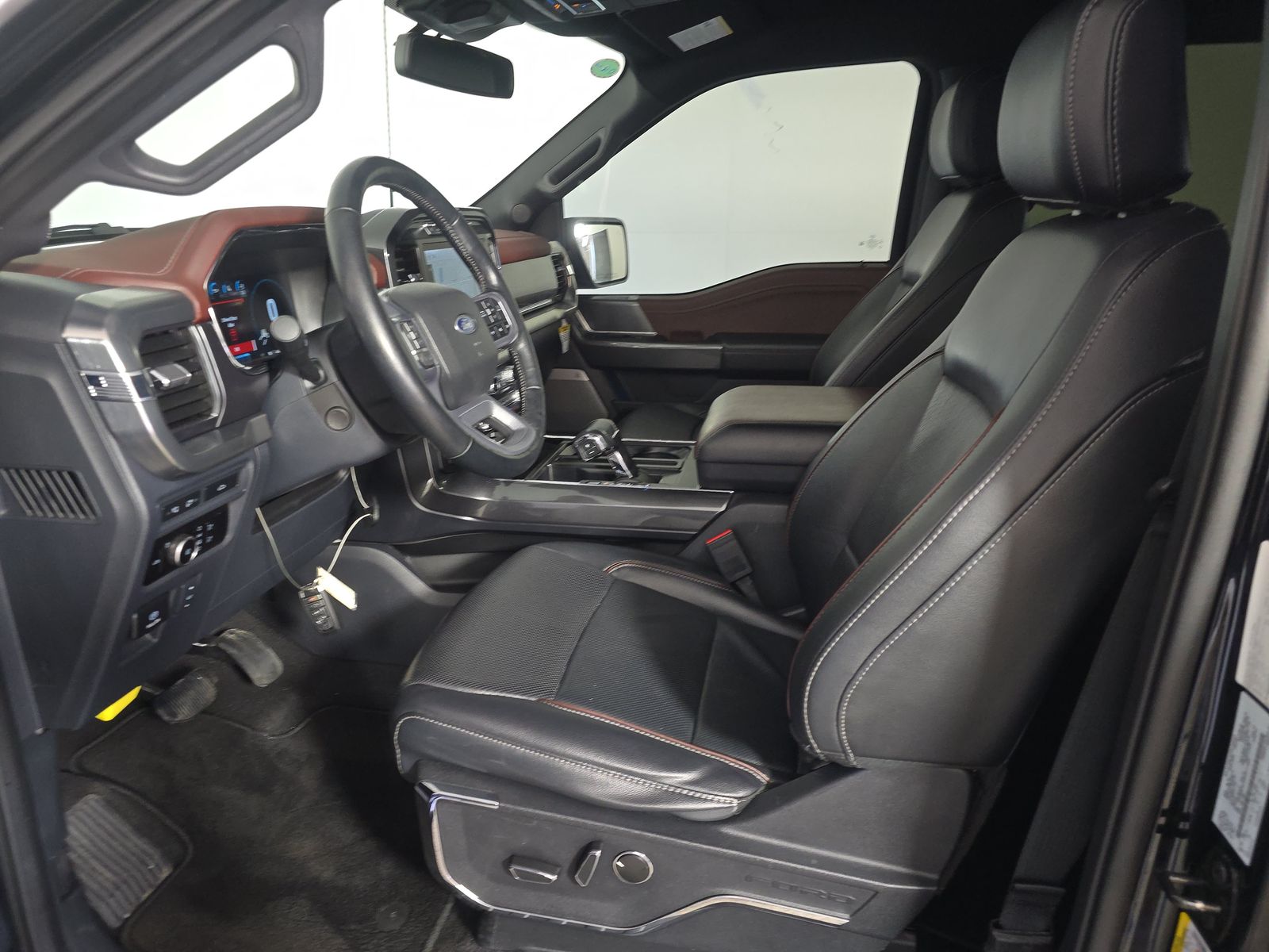 2023 Ford F-150 Lariat AWD