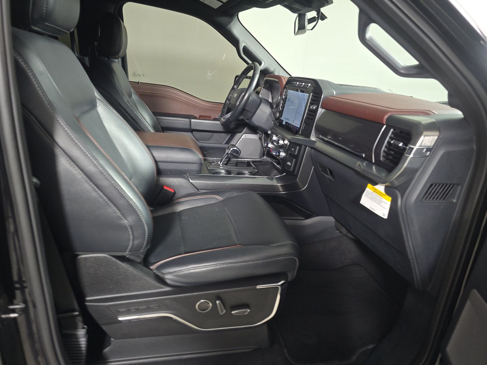 2023 Ford F-150 Lariat AWD