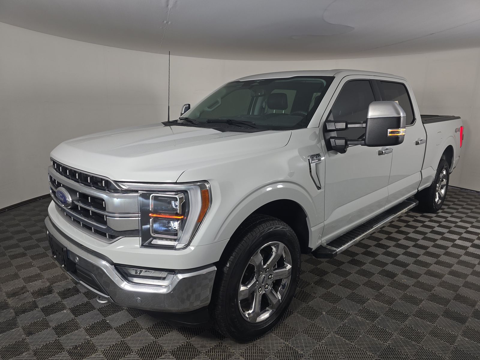 2023 Ford F-150 Lariat AWD